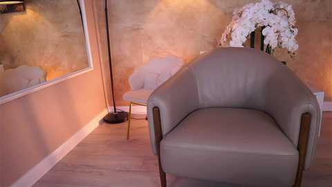 kiss_jess @ chaturbate on 20251117