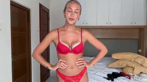 livslifee @ chaturbate on 20251117