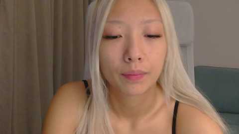 vivianwinters @ chaturbate on 20251117