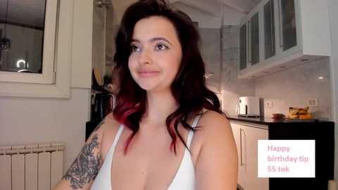 crystalnova_ @ chaturbate on 20251118