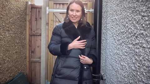 eatmypie69 @ chaturbate on 20251118