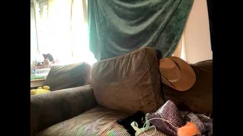 jackievilleof @ chaturbate on 20251118