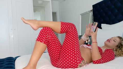 theislandgirl @ chaturbate on 20251118