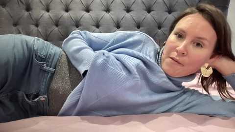 eatmypie69 @ chaturbate on 20251119