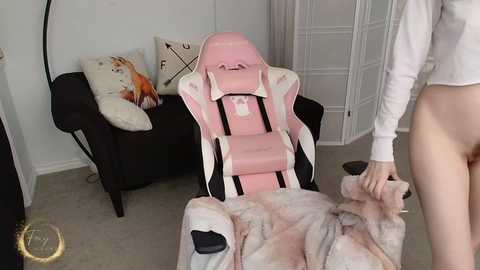 foxy_gamer @ chaturbate on 20251119