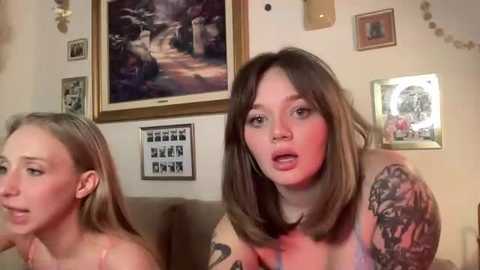 lill_daddysgirl @ chaturbate on 20251119