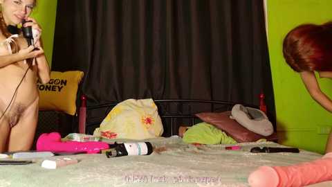 pinkypuppa @ chaturbate on 20251119