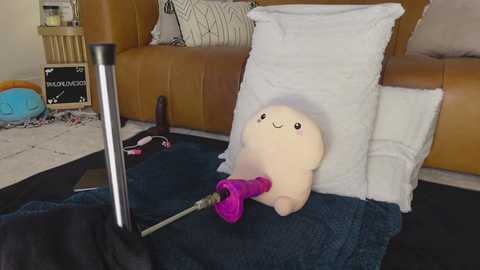 taylor_love_303 @ chaturbate on 20251119