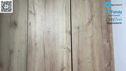 _gummies15 @ chaturbate on 20251120