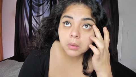 curvypornxxx @ chaturbate on 20251120