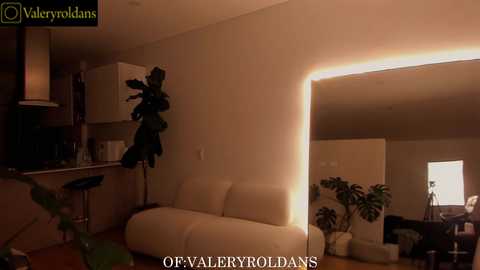 roldansvalery @ chaturbate on 20251120