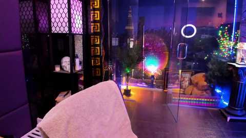 alma_pearl @ chaturbate on 20251121