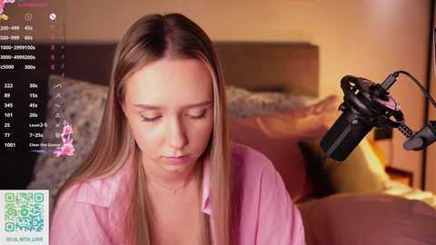 alodiaacomb @ chaturbate on 20251121