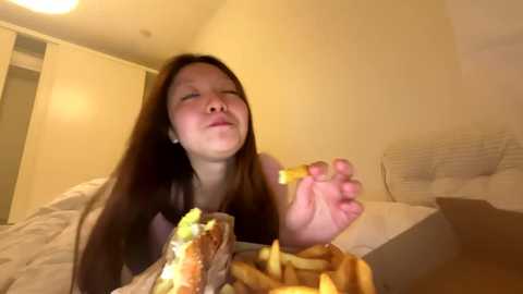 gracemeow @ chaturbate on 20251121