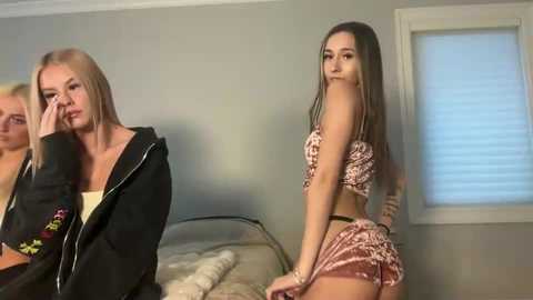 graceyrose @ chaturbate on 20251121