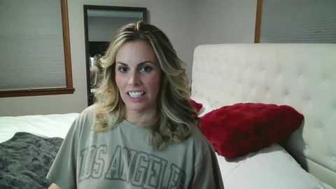 koralynn777 @ chaturbate on 20251121