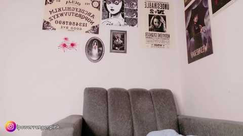 power_ranger_pink @ chaturbate on 20251121