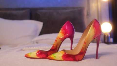 rikka_moore @ chaturbate on 20251121