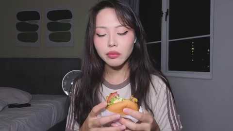 amyalwayshere @ chaturbate on 20251122