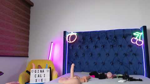 ginacali @ chaturbate on 20251122