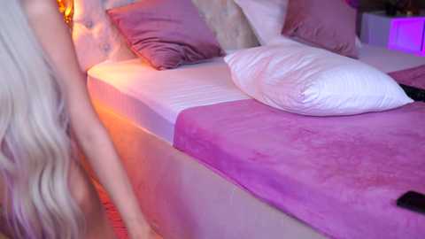 juicy_jessye @ chaturbate on 20251122