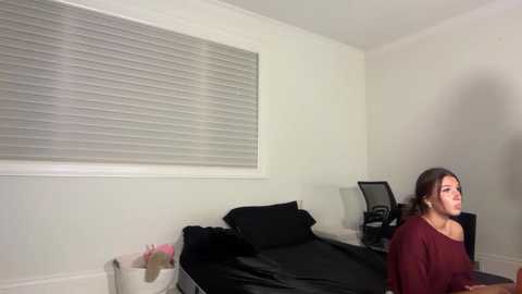 kendallmonroee @ chaturbate on 20251122