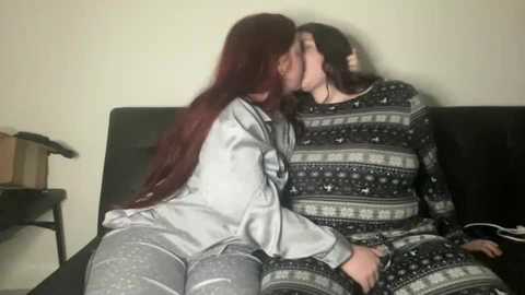 scarletttsinner @ chaturbate on 20251122