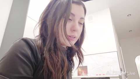 uninvited_raccoon @ chaturbate on 20251122