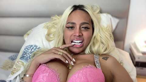 xmonstrouscockivy @ chaturbate on 20251122