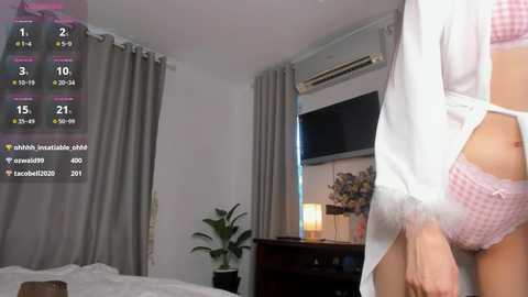 amy_alle @ chaturbate on 20251123