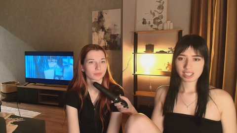 caressyourself @ chaturbate on 20251123