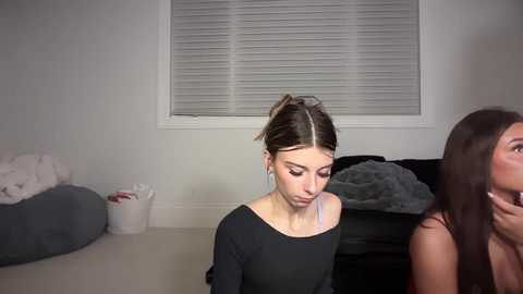 clairewalkerr @ chaturbate on 20251123