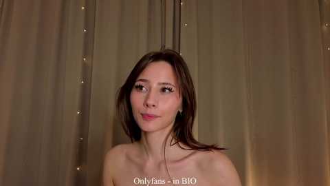 falinecrosthwaite @ chaturbate on 20251123