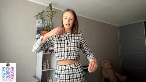 heart_petal @ chaturbate on 20251123