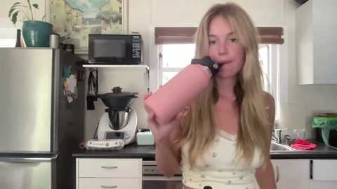 isabellesings @ chaturbate on 20251123