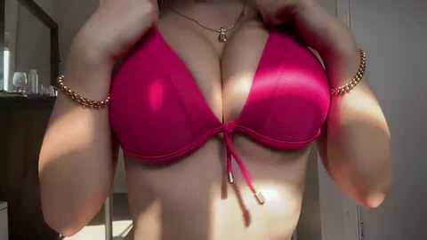 kittengirlxo @ chaturbate on 20251123