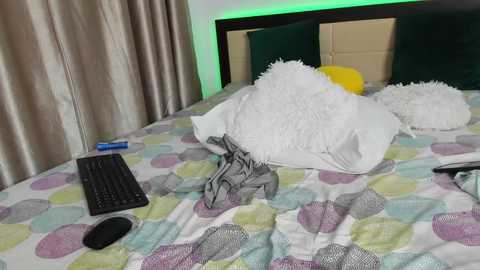 lesys @ chaturbate on 20251123