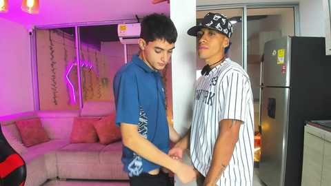 houseofwarrios @ chaturbate on 20251124