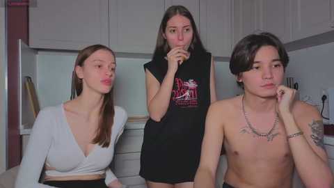 ihavepaws33 @ chaturbate on 20251124