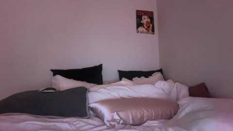 oliviacarterrr @ chaturbate on 20251124