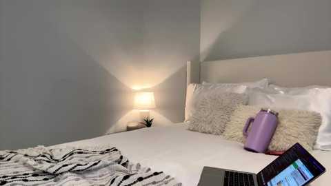 alyssadodge @ chaturbate on 20251125