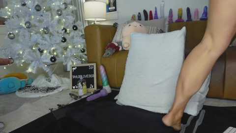 taylor_love_303 @ chaturbate on 20251125