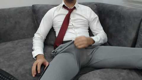 dirtyybooyy77 @ chaturbate on 20251126