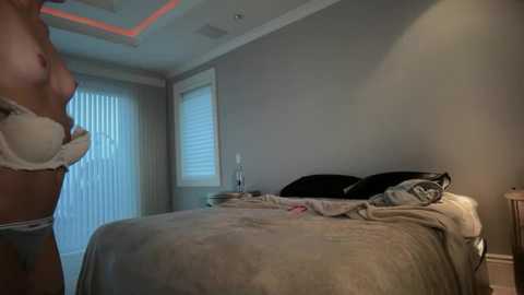 graceyrose @ chaturbate on 20251126