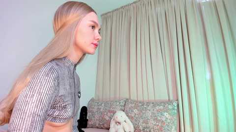 kitty__sophie @ chaturbate on 20251126