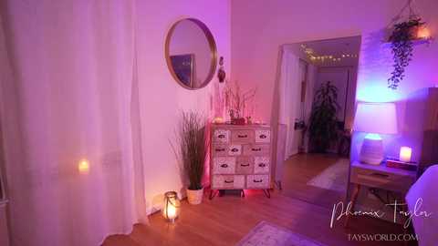 phoenix_taylor @ chaturbate on 20251126