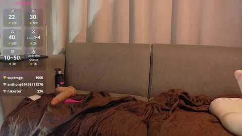 yuliethpetite @ chaturbate on 20251126