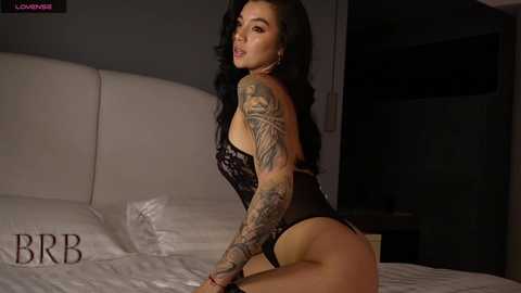 scarlett__baker11 @ chaturbate on 20251128