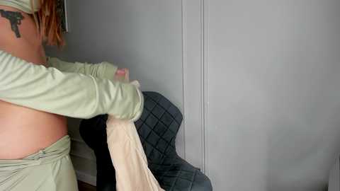 xxx_leila @ chaturbate on 20251128