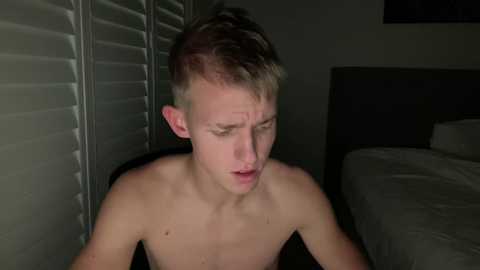 big13inchess @ chaturbate on 20251130